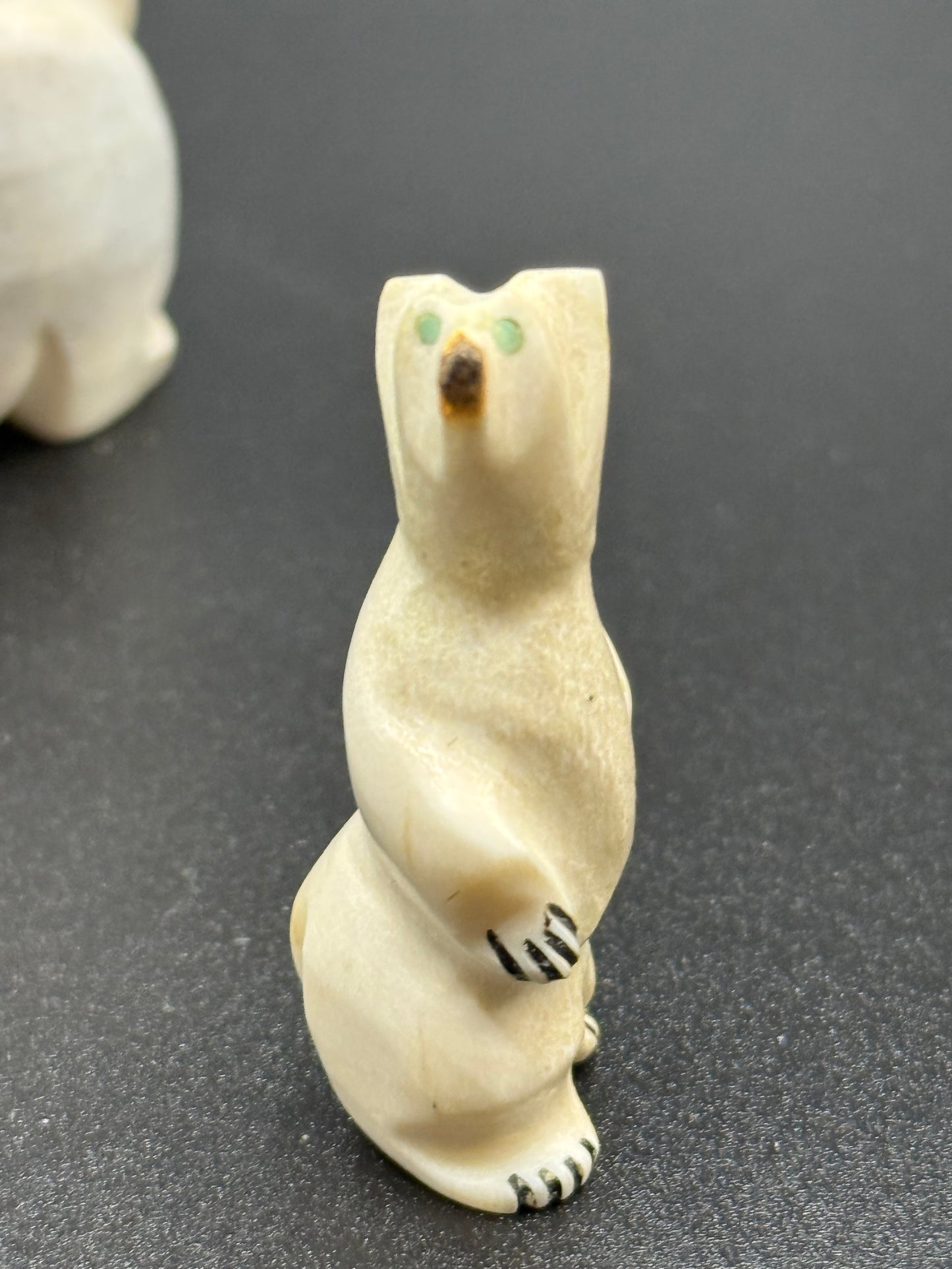 Bear Zuni Fetish Carvings- Claudia Peina