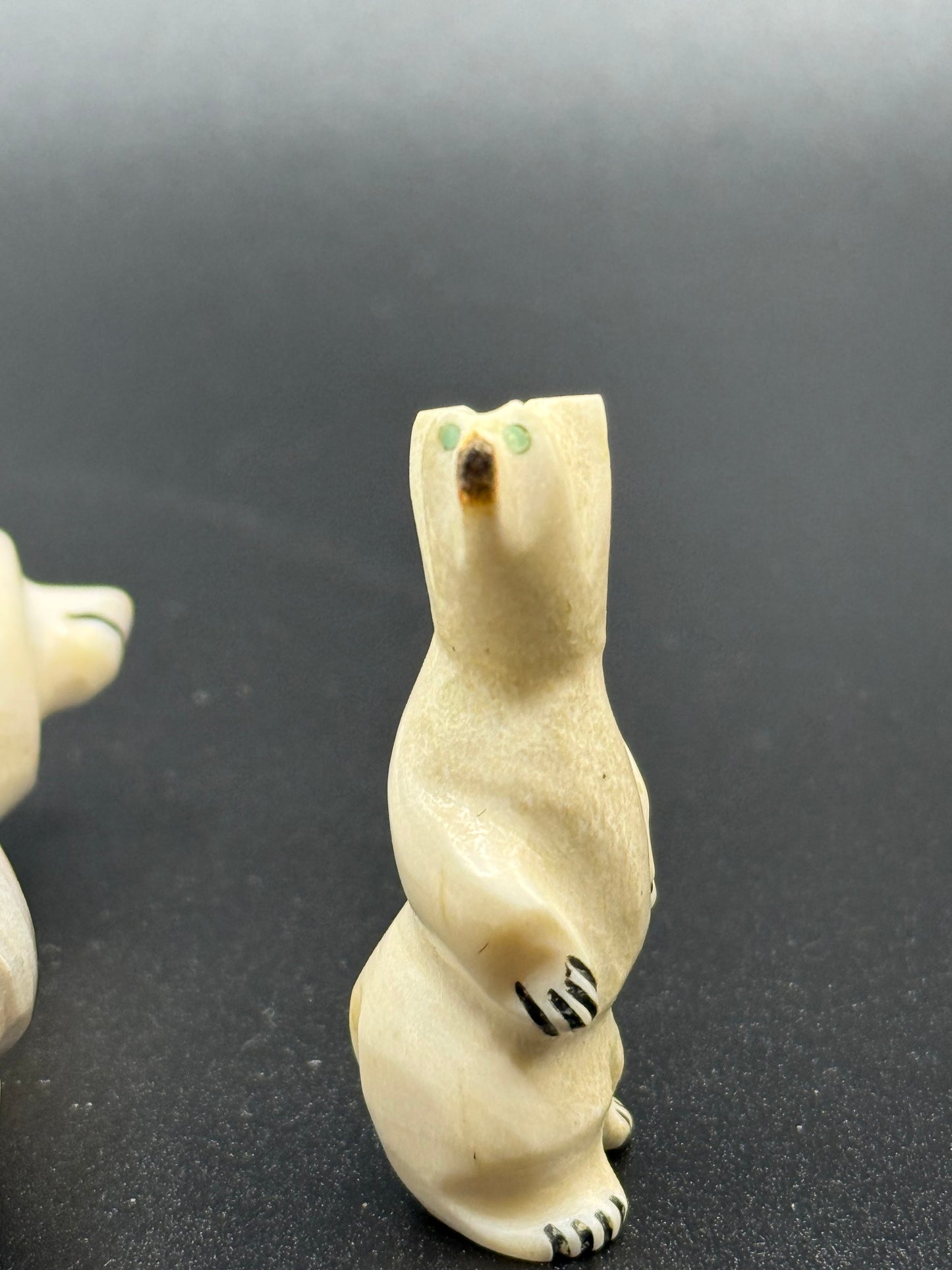 Bear Zuni Fetish Carvings- Claudia Peina