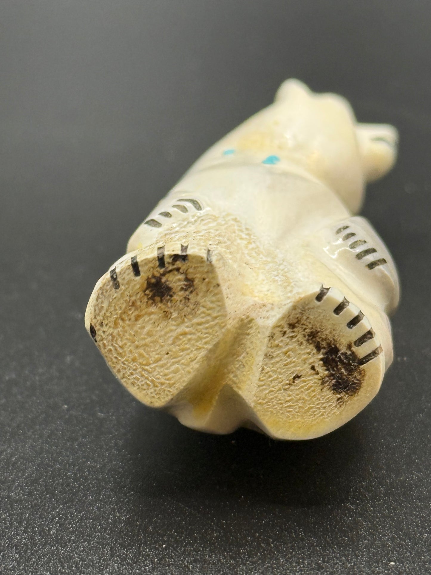 Bear Zuni Fetish Carvings- Claudia Peina