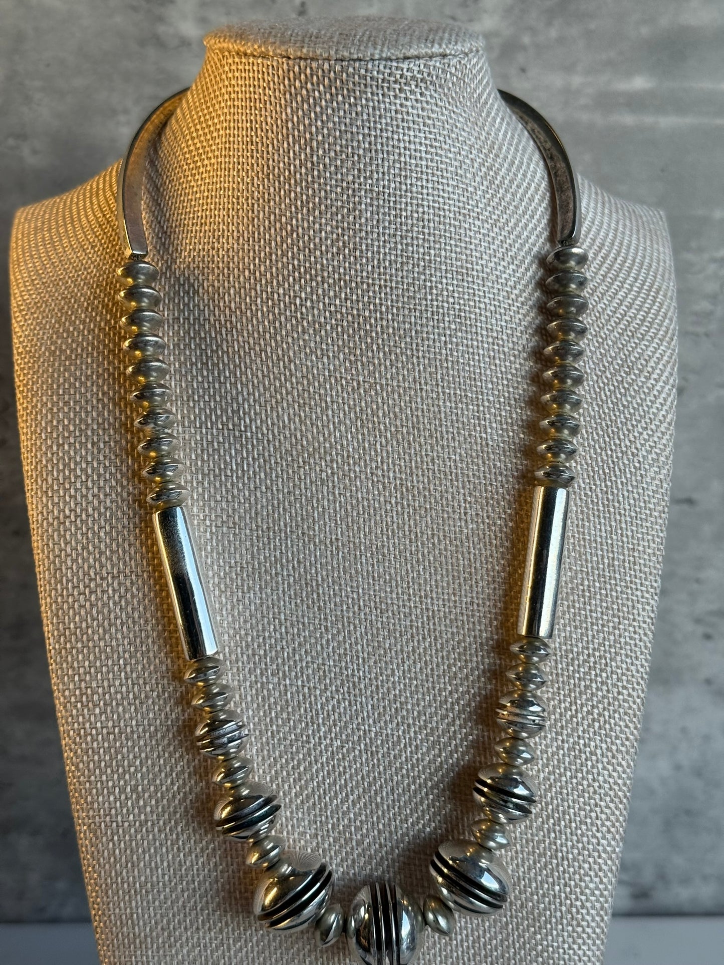 SILVER & CHANNEL BEAD NECKLACE 17 1/2" BY MIKE THOMPSON